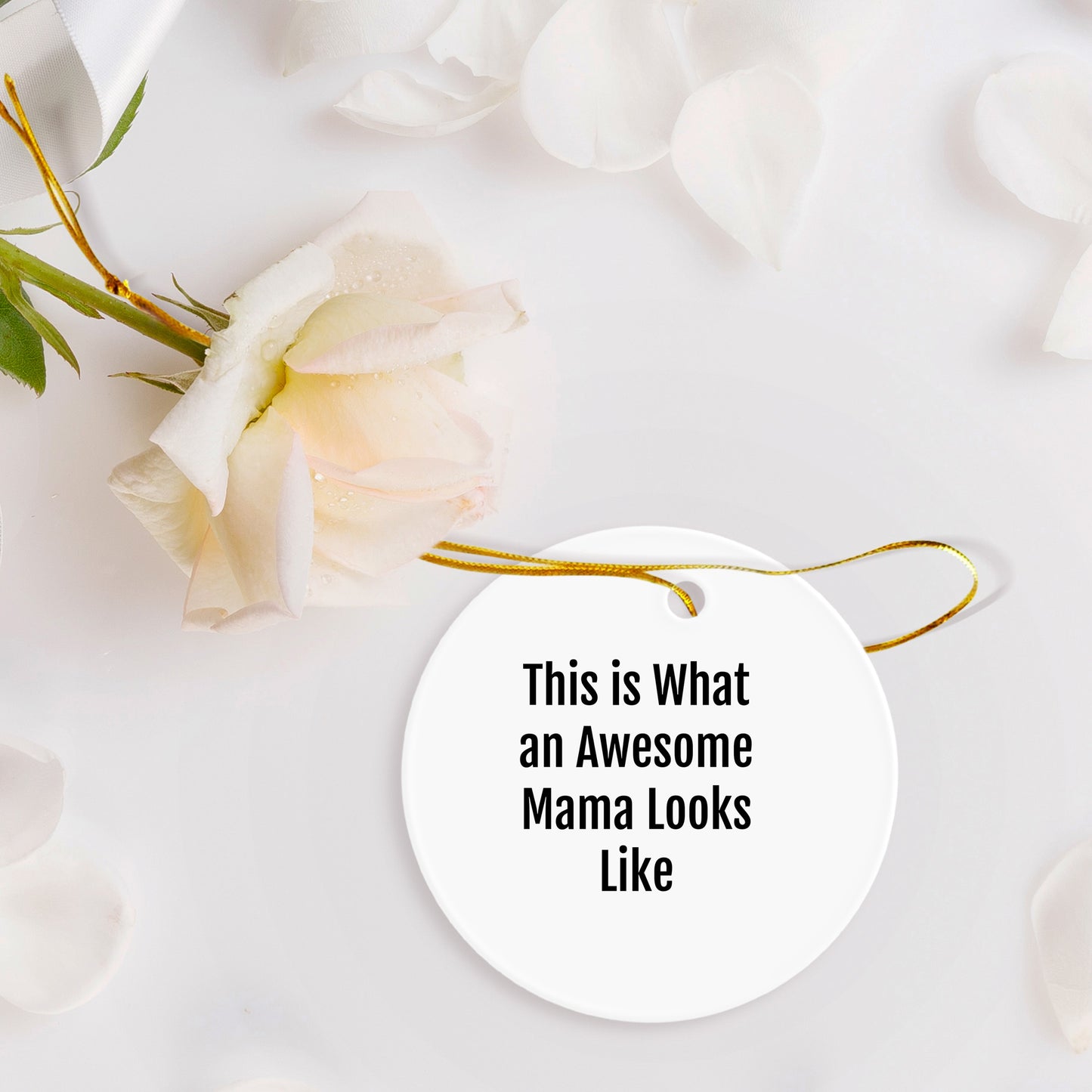 Funny Mama Gift 'This Is What An Awesome Mama Looks Like' Circle Ornament, Christmas Unique Presents