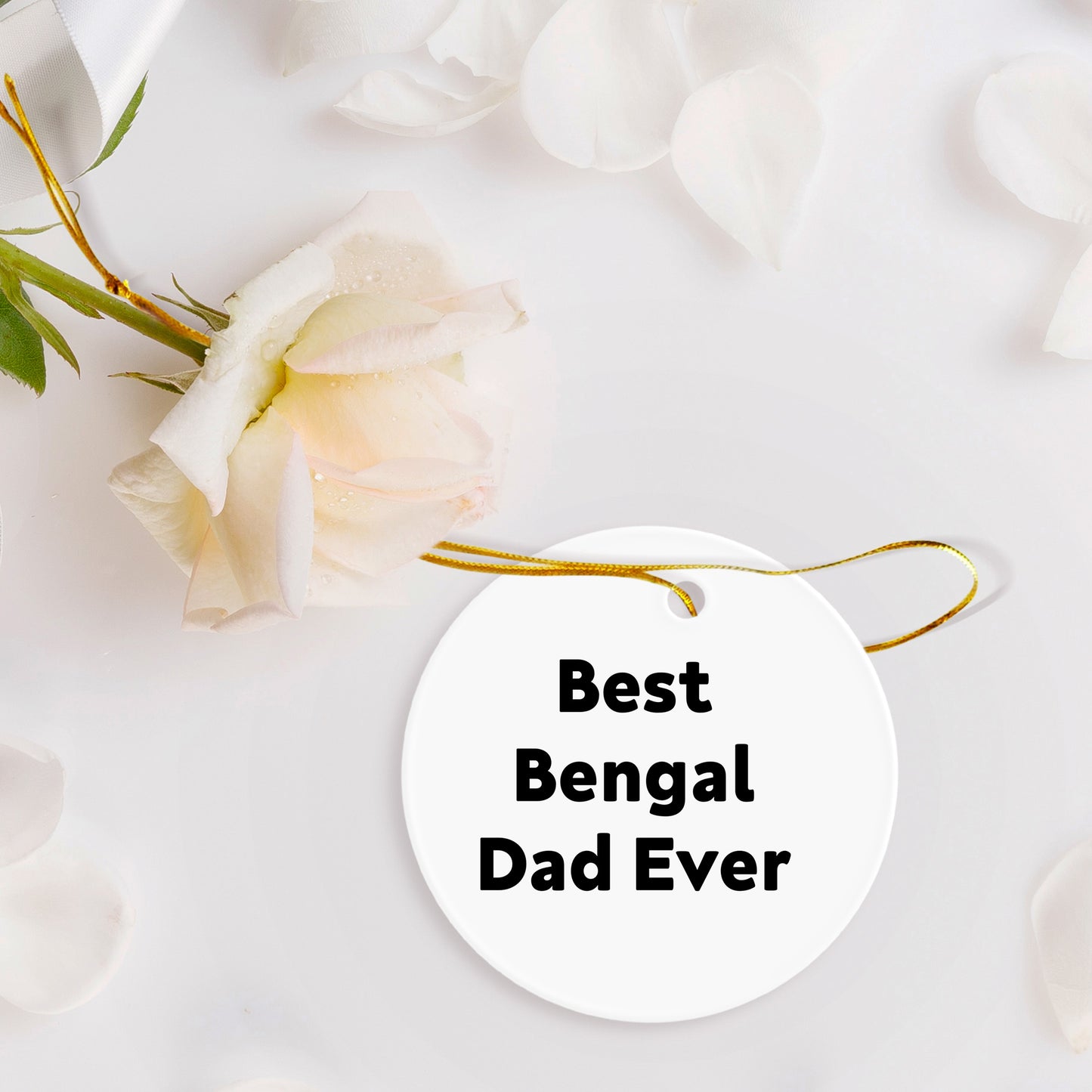 Funny Bengal Cat Dad Circle Christmas Tree Ornament - Best Bengal Dad Ever Gift - Mallard Moon