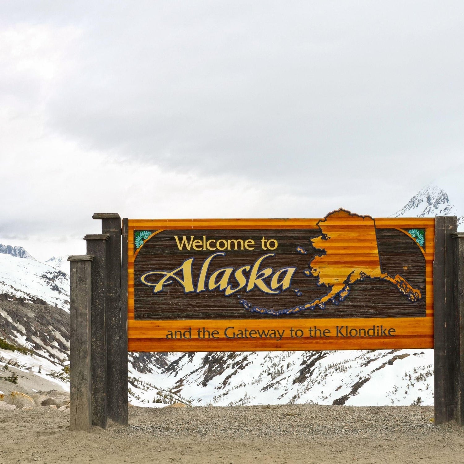 Black Coffee Mugs for Alaskans