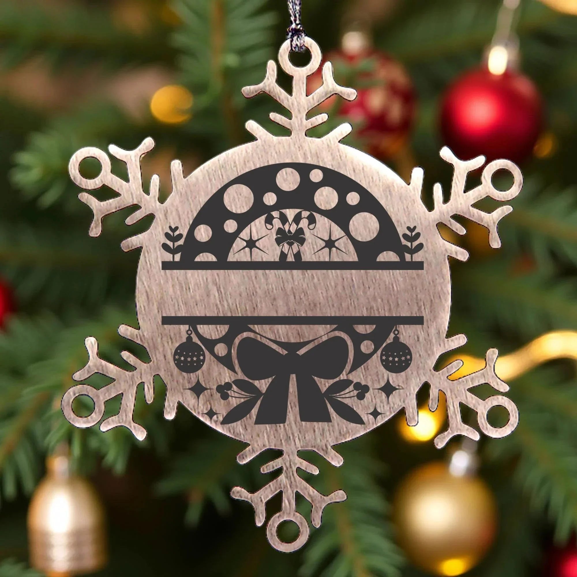 Personalized Snowflake Wreath Tree Ornament Family Name Laser Engraved Stainless Steel