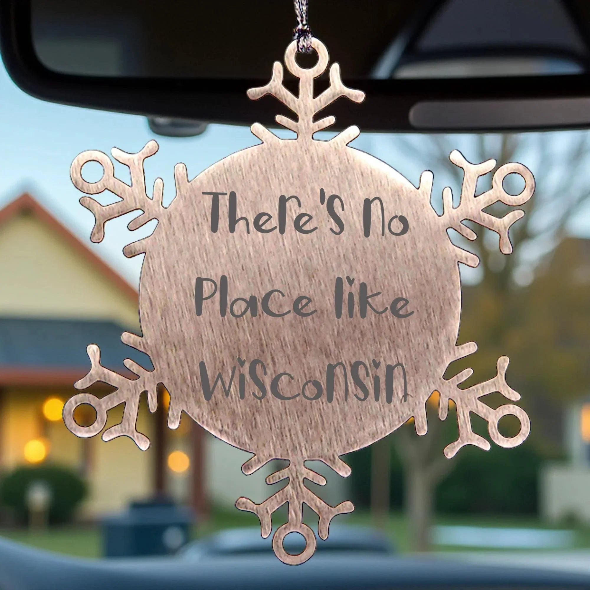 Wisconsin Snowflake Ornament, Gifts from Friends and Family, Christmas Unique Gifts, 'There's No Place Like Wisconsin' Quote, Shatterproof