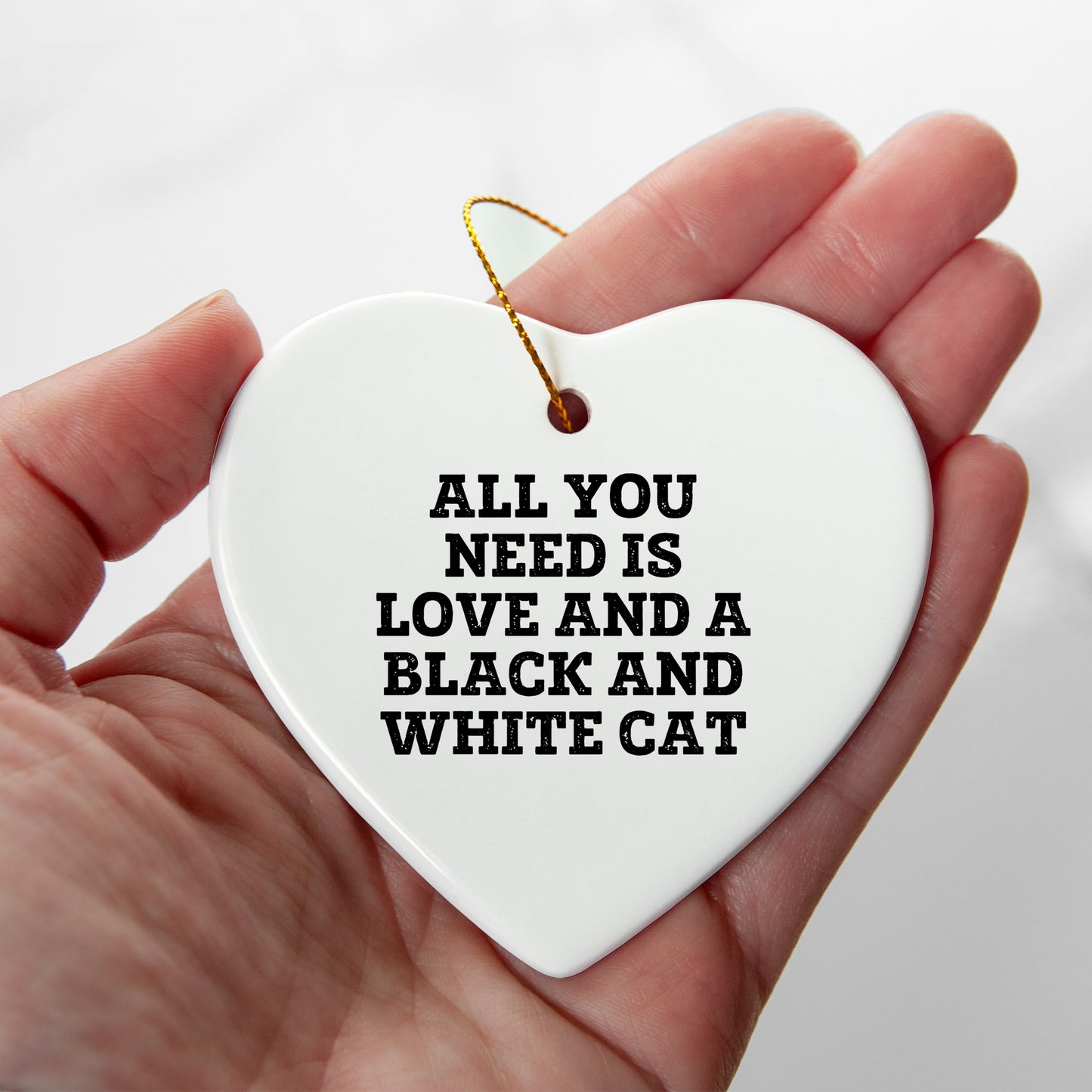 Black and White Cat Lovers Gifts from Family, Heart Ornament with Funny Quote, Unique Christmas Ornaments for Black and White Cat Enthusiasts, Gifts for Him or Her