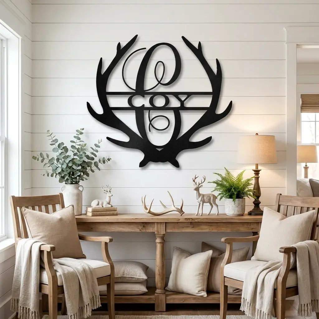 Personalized Deer Antler Family Name Metal Sign – Rustic Last Name Monogram Wall Art – Cabin Lodge Decor Gift