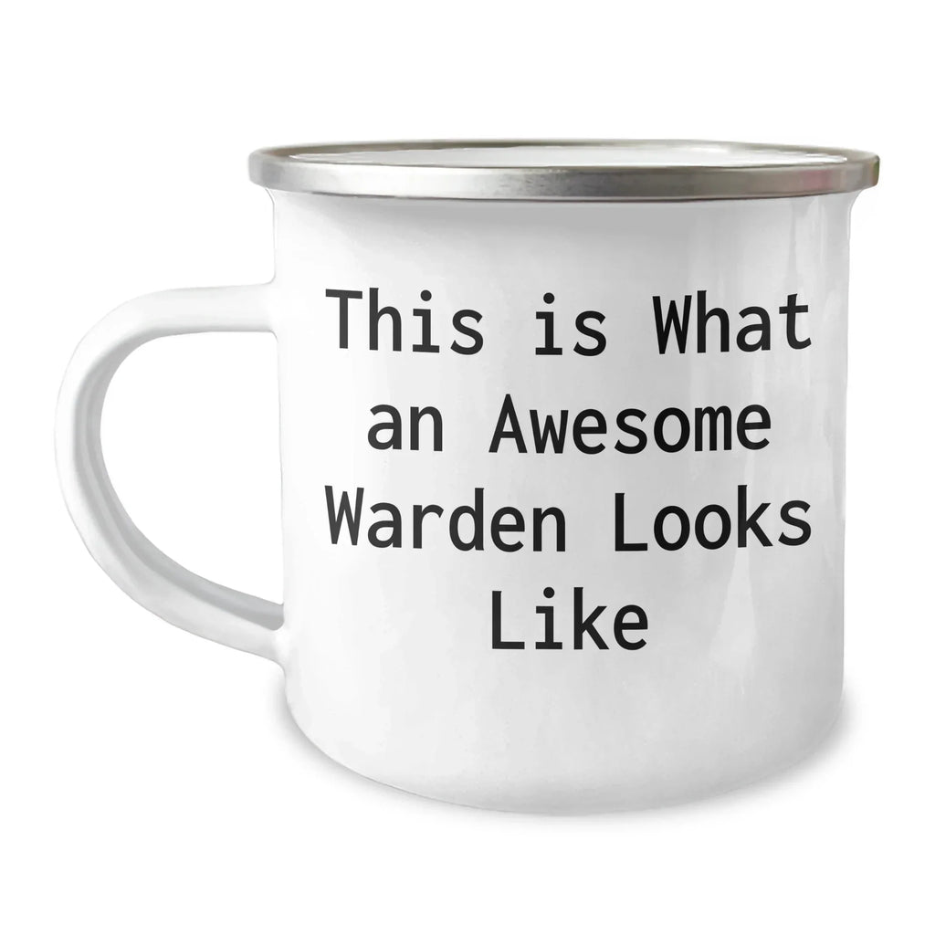 Unique Warden Gifts - This Is What An Awesome Warden Looks Like Funny Camping Mug Gifts from Women to Warden for Father's Day