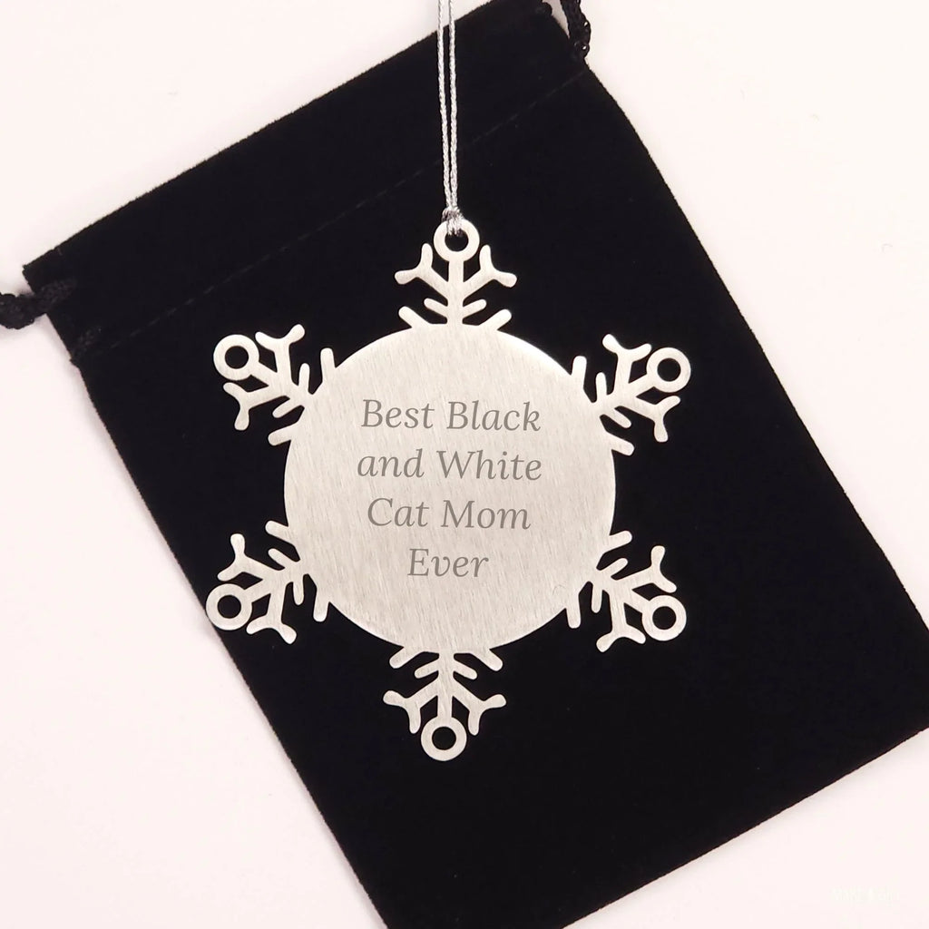 Funny Black and White Cat Mom Gifts from Friends for Black and White Cat Lovers - Snowflake Ornament, Best Black And White Cat Mom Ever