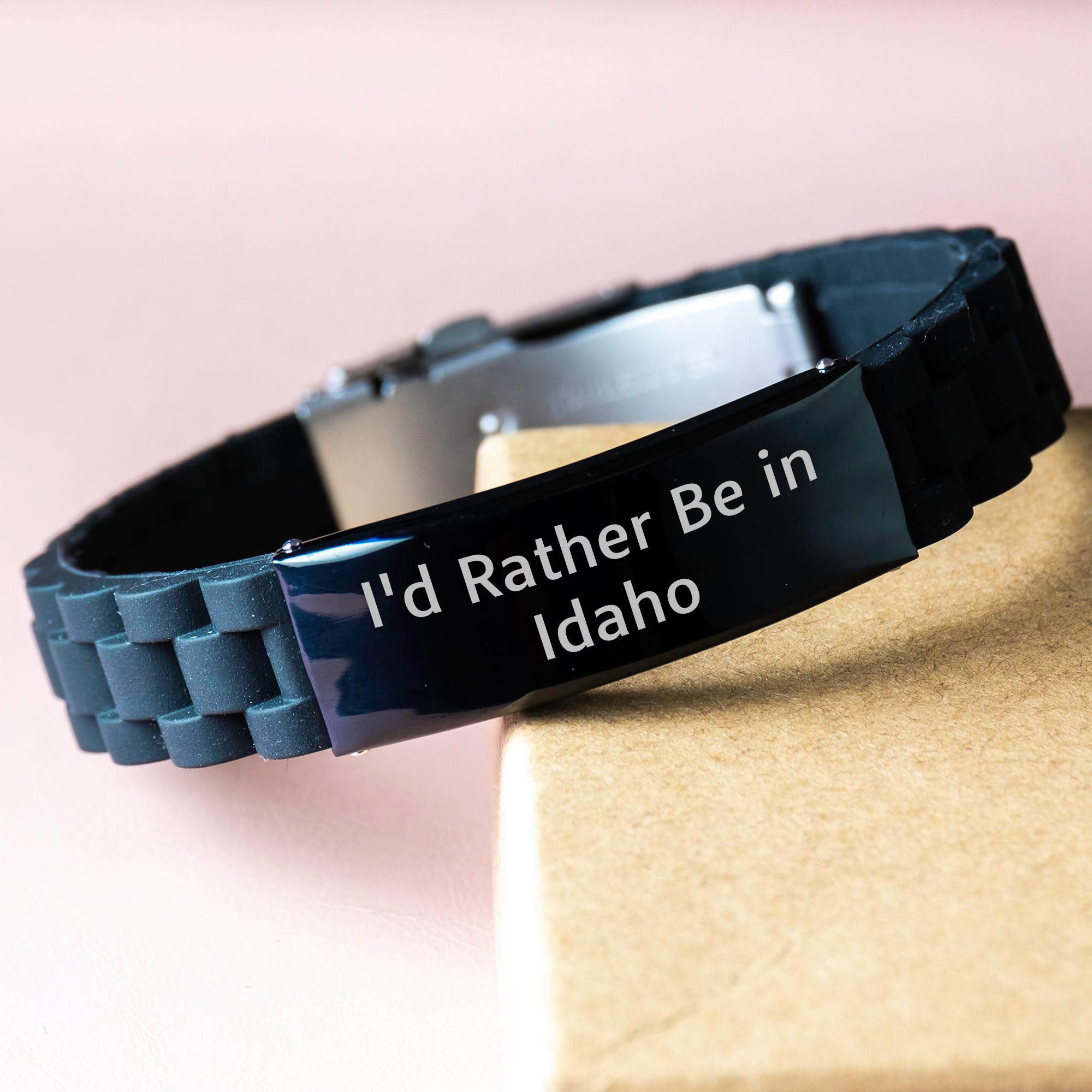 Idaho Gifts for Men - 'I'd Rather Be In Idaho' Glide lock Clasp Black Stainless Steel Silicone Adjustable Bracelet, Gifts from Family to Idaho Men, Perfect for Father's Day - Image 3