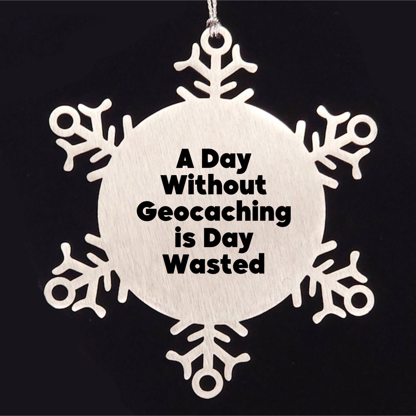 Geocaching Enthusiasts' Snowflake Ornaments, Funny Gifts from Friends for Geocaching, Men, Women, Family, Christmas Unique Treasures
