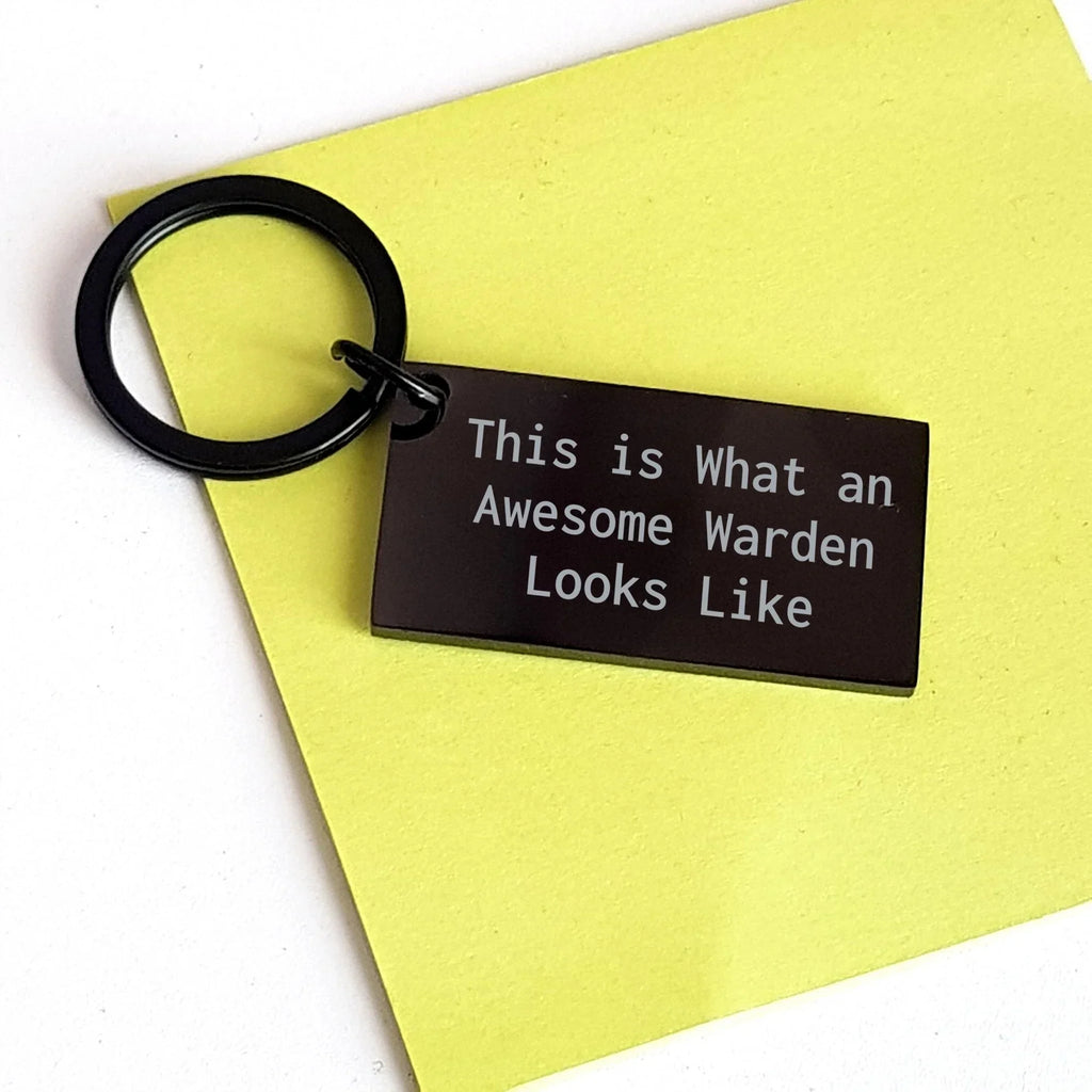 Warden Gifts from Men - This Is What An Awesome Warden Looks Like Keychain, Unique Father's Day Unique Gift for Warden, Stainless Steel, Black, 1.57 x 0.87 inches