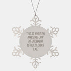Law Enforcement Officer Gifts, Funny Snowflake Ornament, 'This Is What An Awesome Law Enforcement Officer Looks Like', Christmas Unique Gifts for Men, Women, and Friends