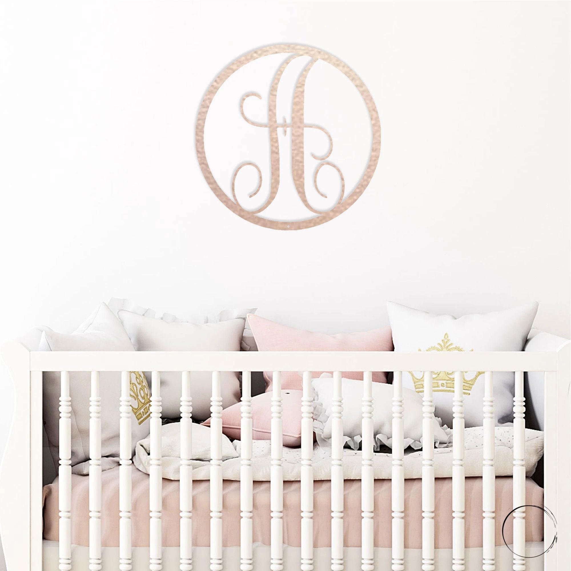 Personalized Monogram Metal Wall Art – Custom Initial Sign – Elegant Script Letter Decor – Wedding Gift – Family Name Sig