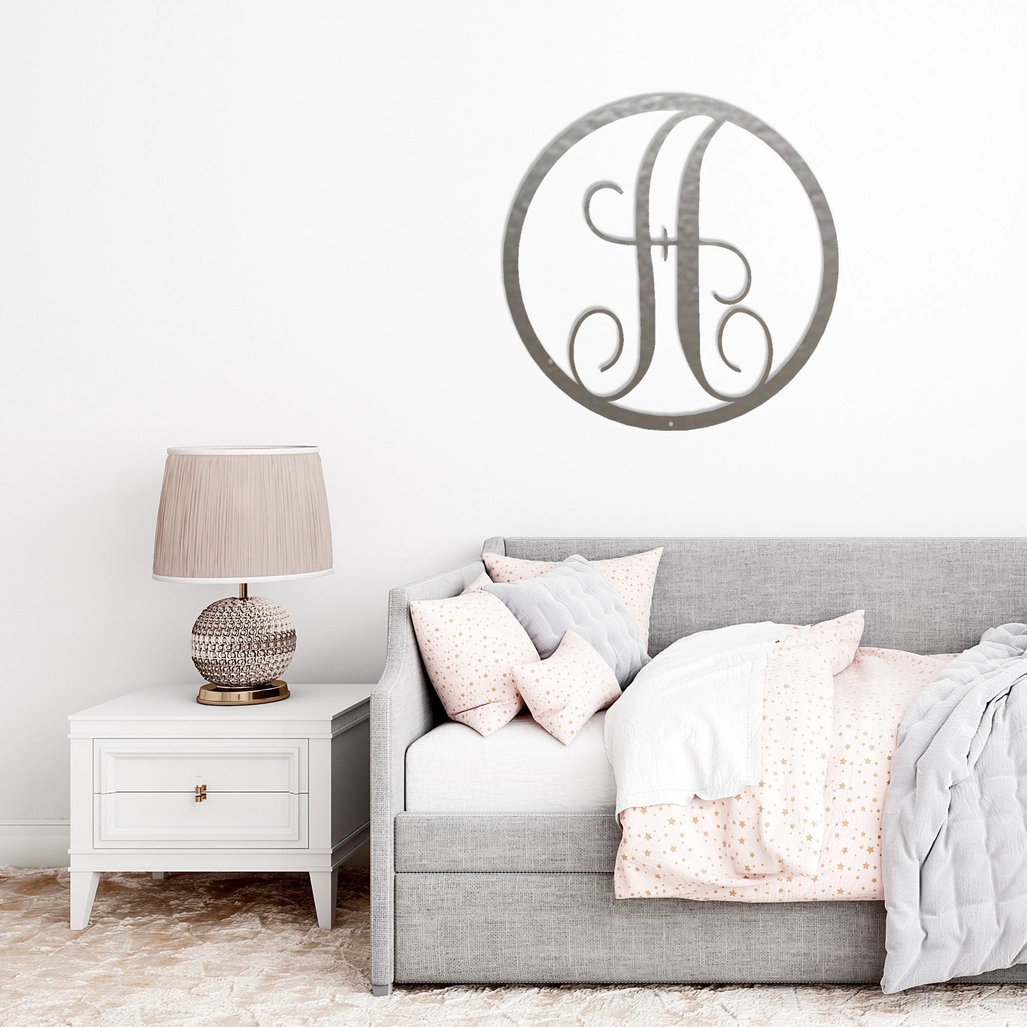 Personalized Monogram Metal Wall Art – Custom Initial Sign – Elegant Script Letter Decor – Wedding Gift – Family Name Sig