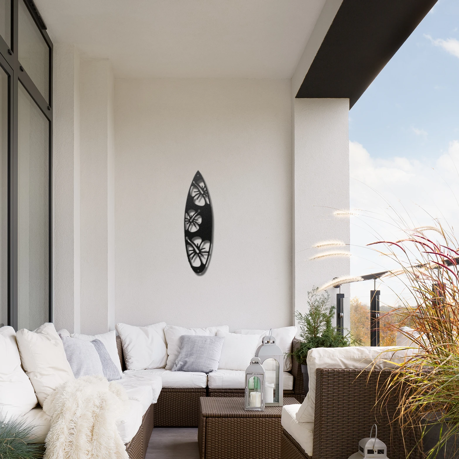 Surfboard Metal Wall Art – Coastal Beach Decor – Tropical Hibiscus Surfboard Wall Hanging – Outdoor Metal Wall Art
