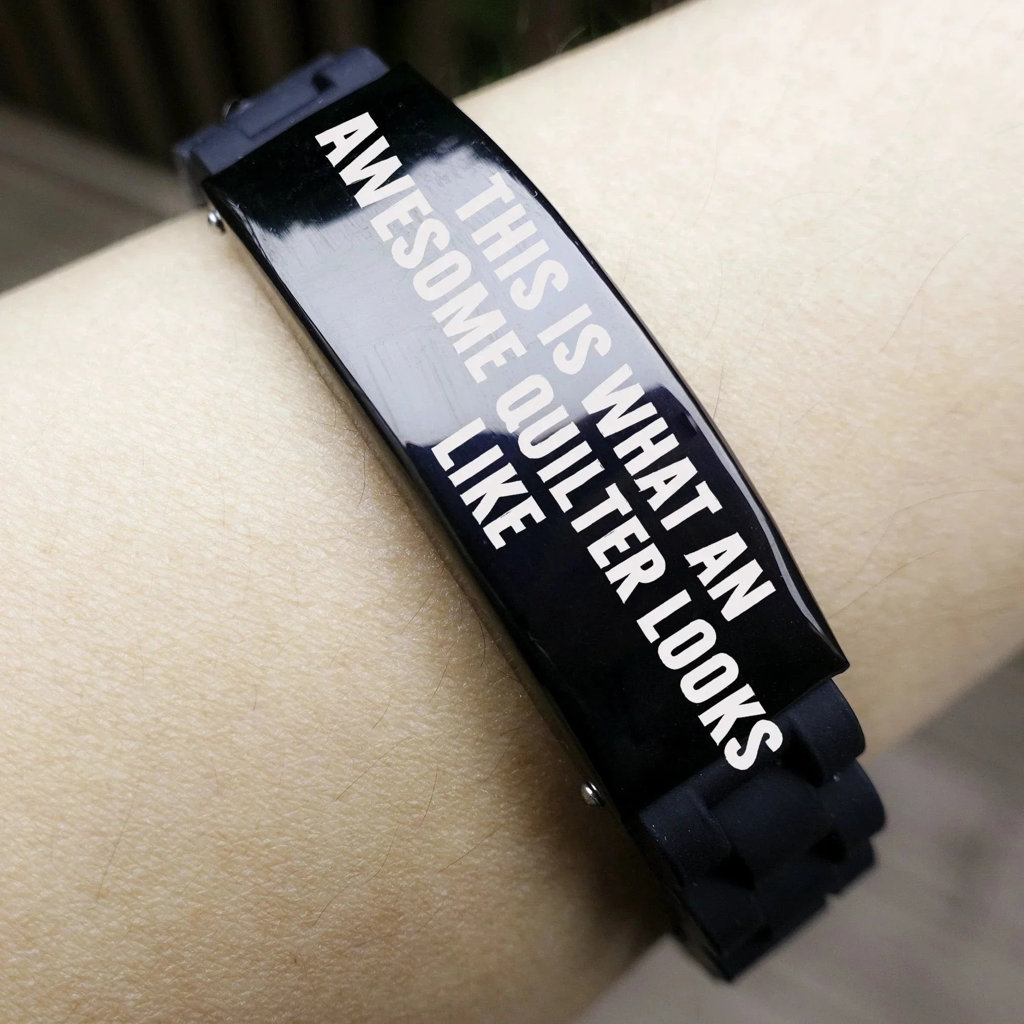 Awesome Quilter Bracelet – Black Silicone Glidelock Band with Bold Pride Engraving – Gift for Confident Sewers