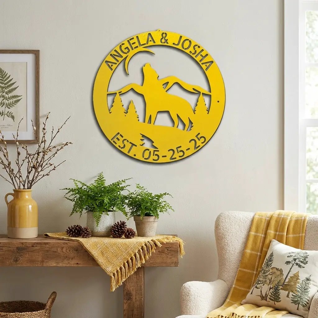 Personalized Howling Wolf Metal Wall Art Sign - Custom Name Laser Cut Decor for Home, Cabin, Lodge - Unique Rustic Wildlife Gift