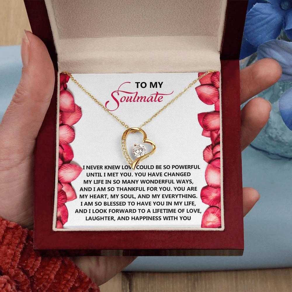 Celebrate Gratitude and Love – Romantic Necklace with Sentimental Message