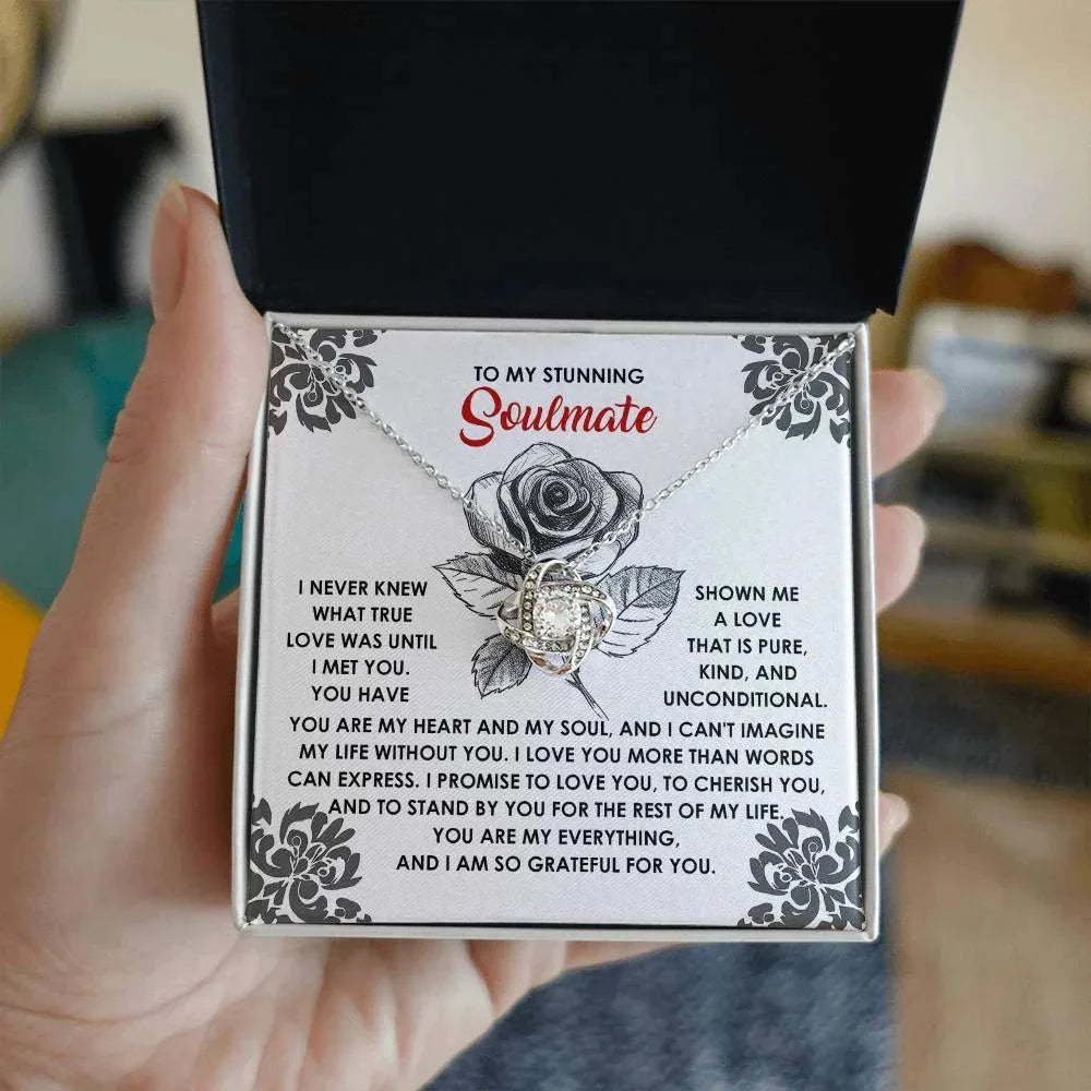 To My Stunning Soulmate Love Knot Necklace – A Romantic Gift to Cherish and Celebrate Unconditional Love