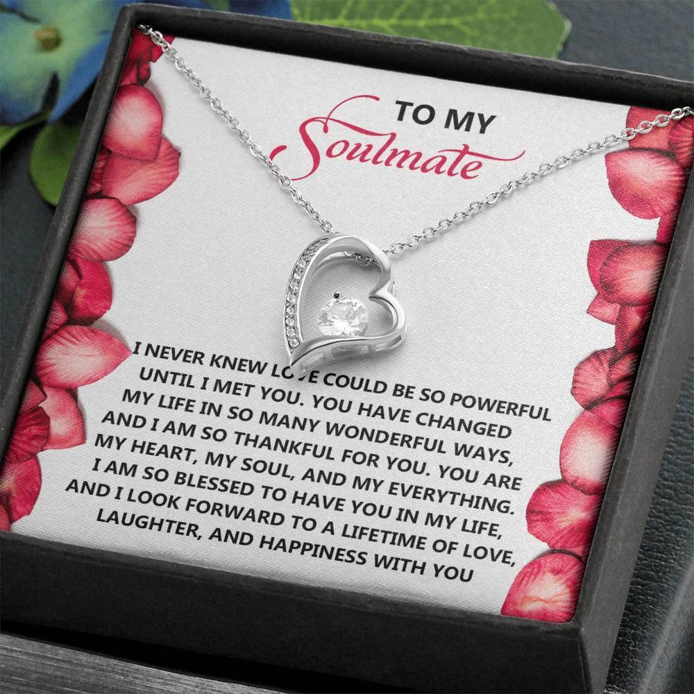 Celebrate Gratitude and Love – Romantic Necklace with Sentimental Message