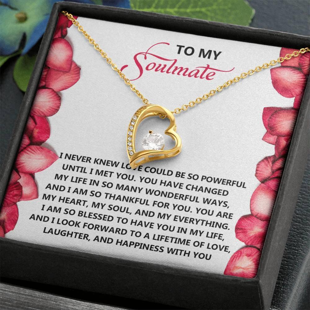 Celebrate Gratitude and Love – Romantic Necklace with Sentimental Message
