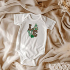 Love St. Patrick’s Day Baby Bodysuit – Cute Gnome & Shamrock Onesie – Soft Cotton Infant Romper – Leopard Print Irish Holiday Outfit & Baby Gift