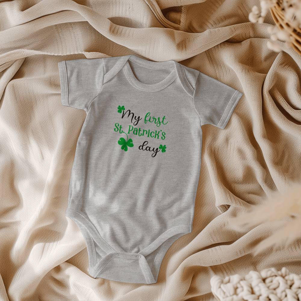My First St. Patrick’s Day Baby Bodysuit – Cute Shamrock Onesie – Soft Cotton Infant Romper – Newborn Irish Holiday Outfit & Baby Shower Gift - Mallard Moon Gift Shop