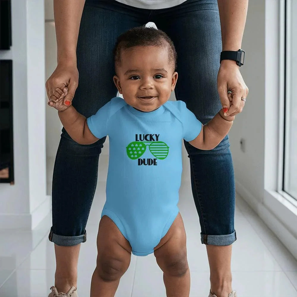 Lucky Dude St. Patrick’s Day Baby Bodysuit – Cool Shamrock Sunglasses Onesie – Soft Cotton Infant Romper – Funny Irish Holiday Outfit & Baby Gift