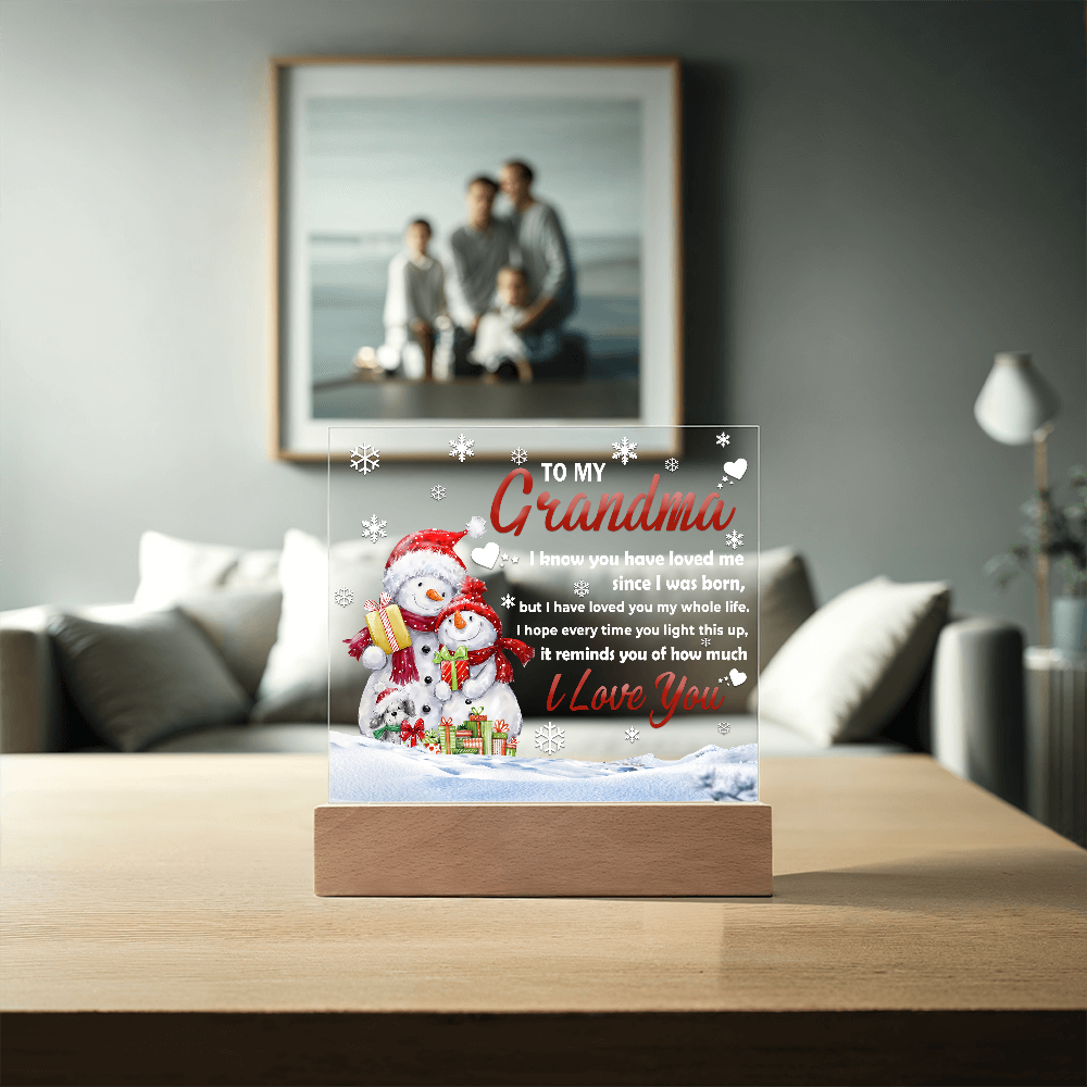 To My Grandma Acrylic Plaque – Snowman Family LED Light Gift | Heartfelt “I Love You” Christmas Keepsake for Grandmother