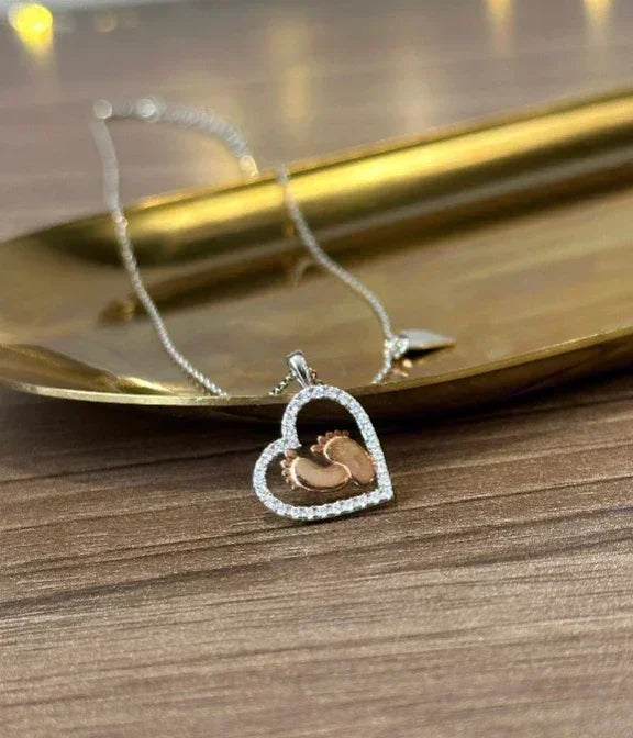 Pregnancy Mom-to-be Baby Feet Charm Necklace Gift from Husband
