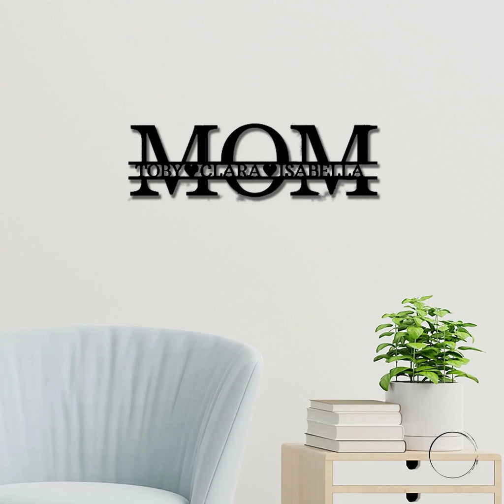 Personalized Mom Metal Wall Art – Custom Kids Names Sign with Heart Separators – Family Name Steel Décor – Mother’s Day Gift