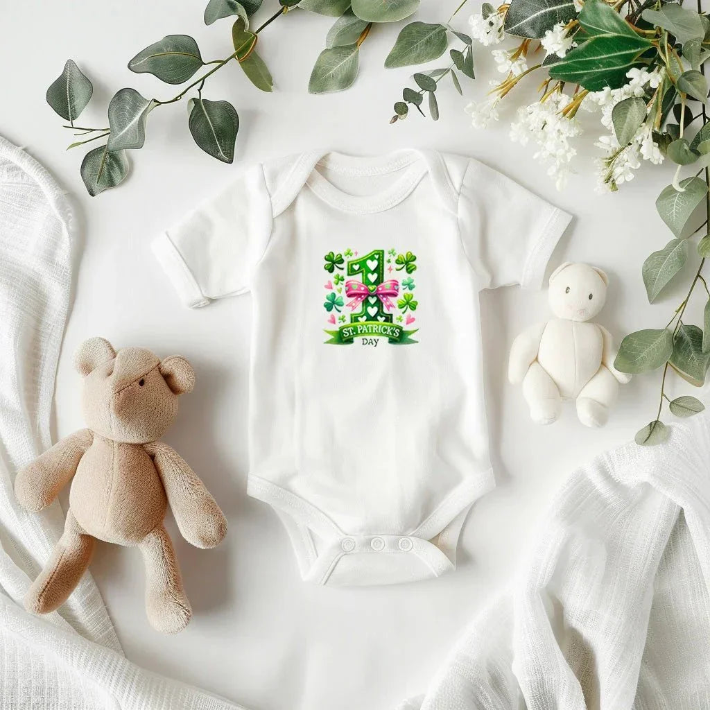 First St. Patrick’s Day Baby Girl Bodysuit – Cute Shamrock & Bow Onesie – Soft Cotton Infant Romper – Lucky Irish Holiday Outfit & Baby Shower Gift