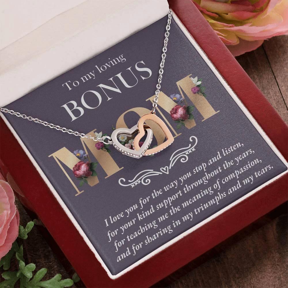 Gift for Bonus Mom Interlocking Hearts Pendant Necklace Thank You for Your Kindness Throughout the Years
