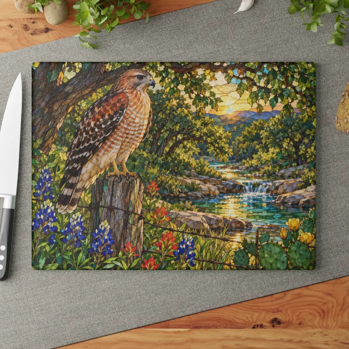 Red-Shouldered Hawk Glass Cutting Board, Bird Lover Kitchen Decor, Wildlife Art Chopping Board, Nature-Inspired Hostess Gift for Birdwatcher