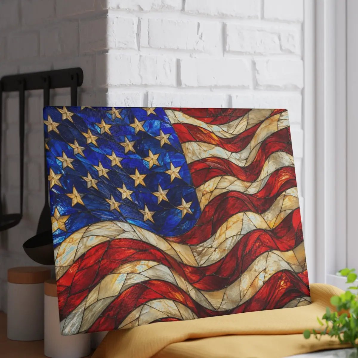 American Patriotic Flag Glass Cutting Board, Stained Glass Style USA Flag, Americana Kitchen Decor, Patriotic Gift