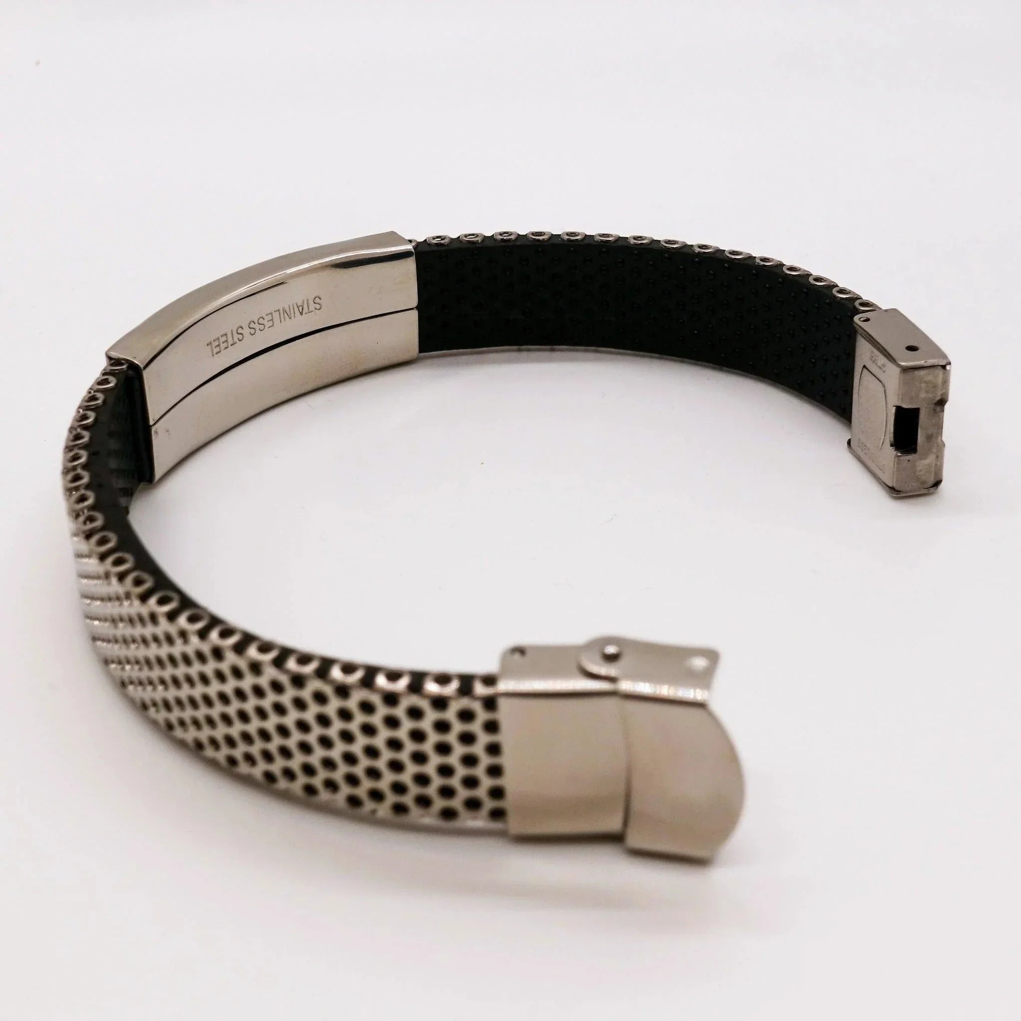 I Left My Heart In Hawaii Gifts, Meaningful Hawaii State for Friends, Men, Women. Stainless Steel Bracelet for Hawaii People