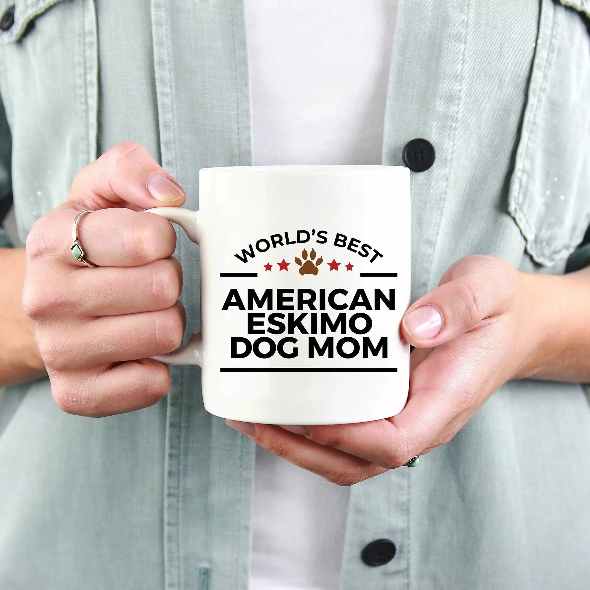 World’s Best American Eskimo Dog Mom Ceramic Coffee Mug – Funny Pet Lover Gift for American Eskimo Owners