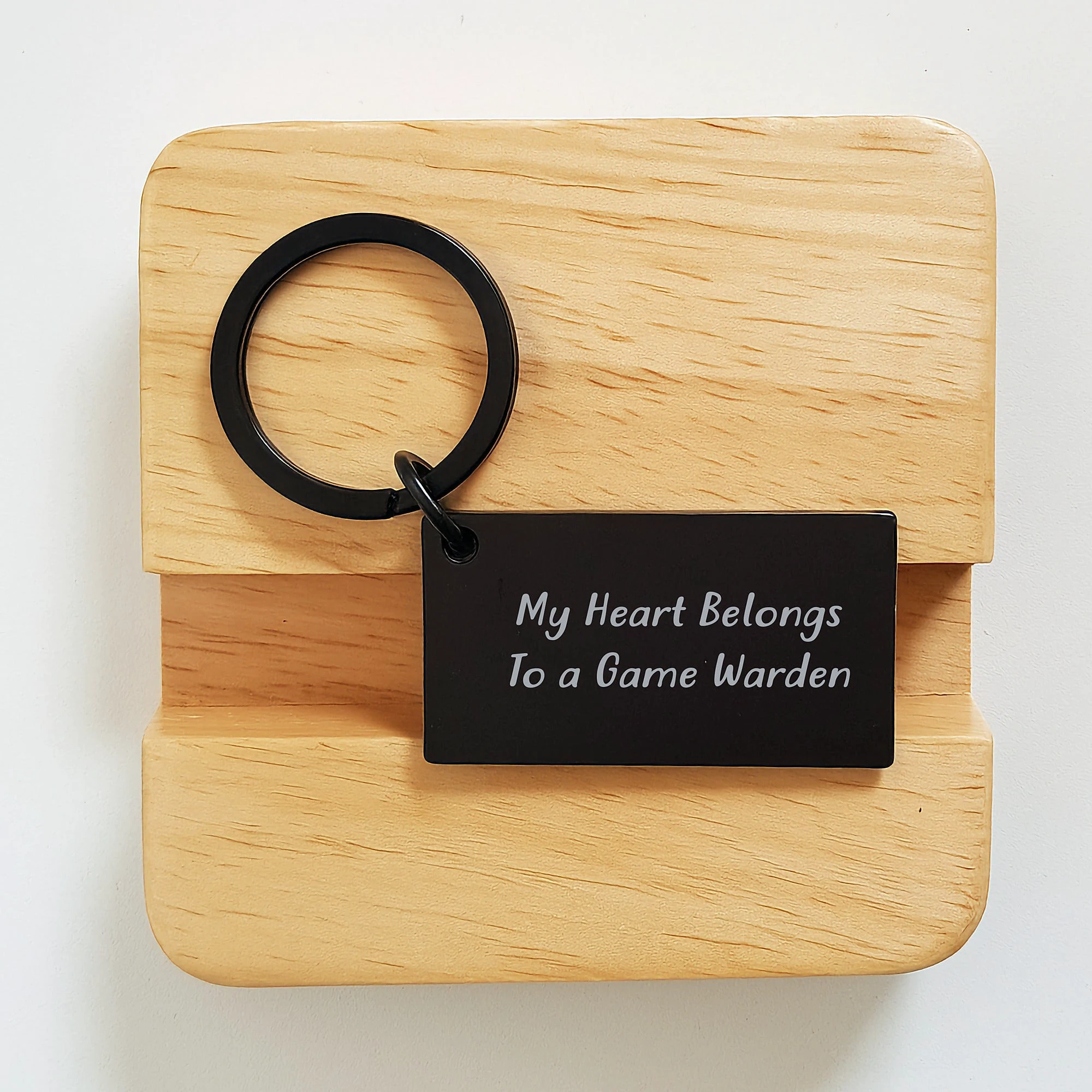 Funny Game Warden Keychain Gifts from Men to Friends, Unique Graduation Keychain for Game Warden, 'My Heart Belongs To A Game Warden' Keychain