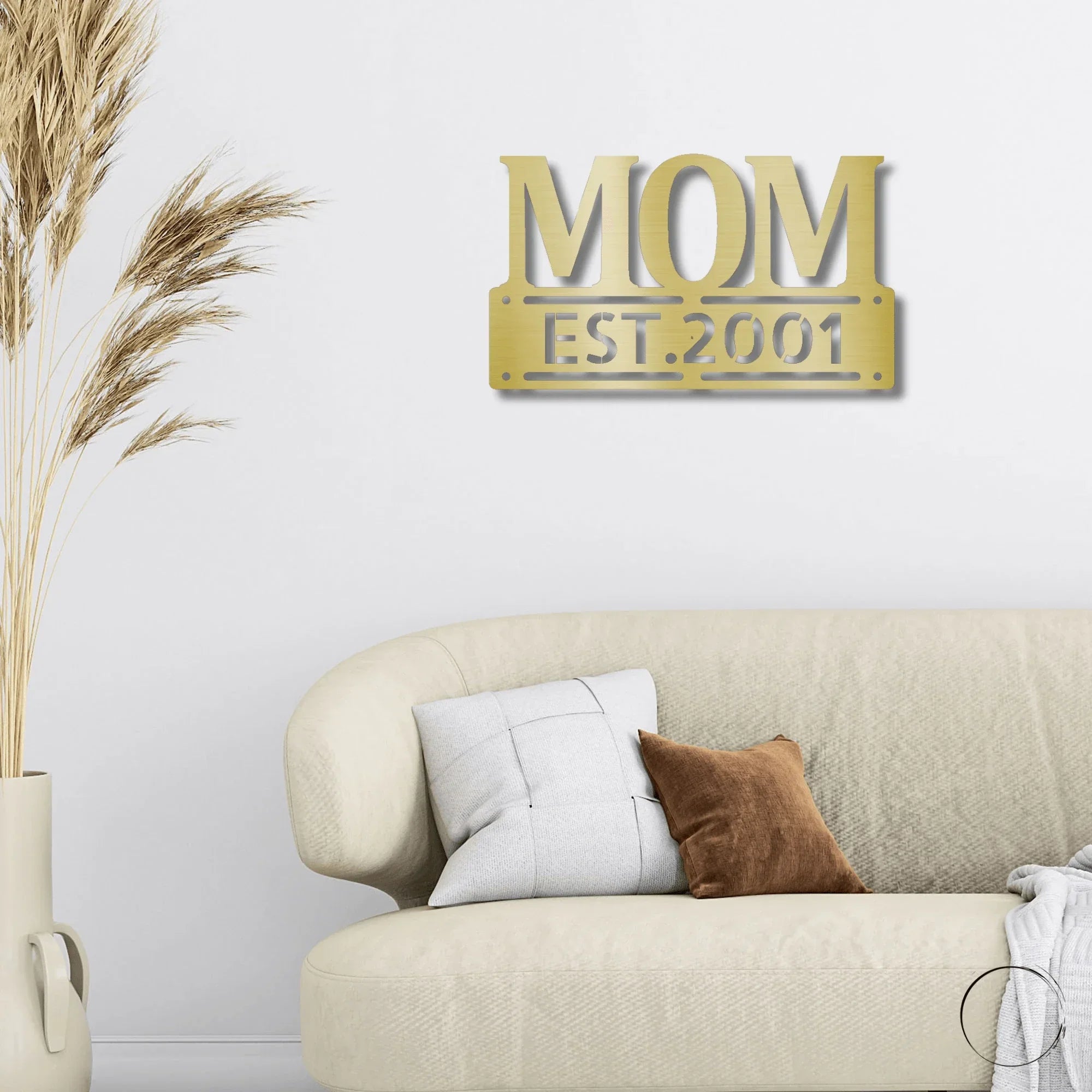 Mom's Love in Metal: Personalized Masterpieces for Your Marvelous Mom