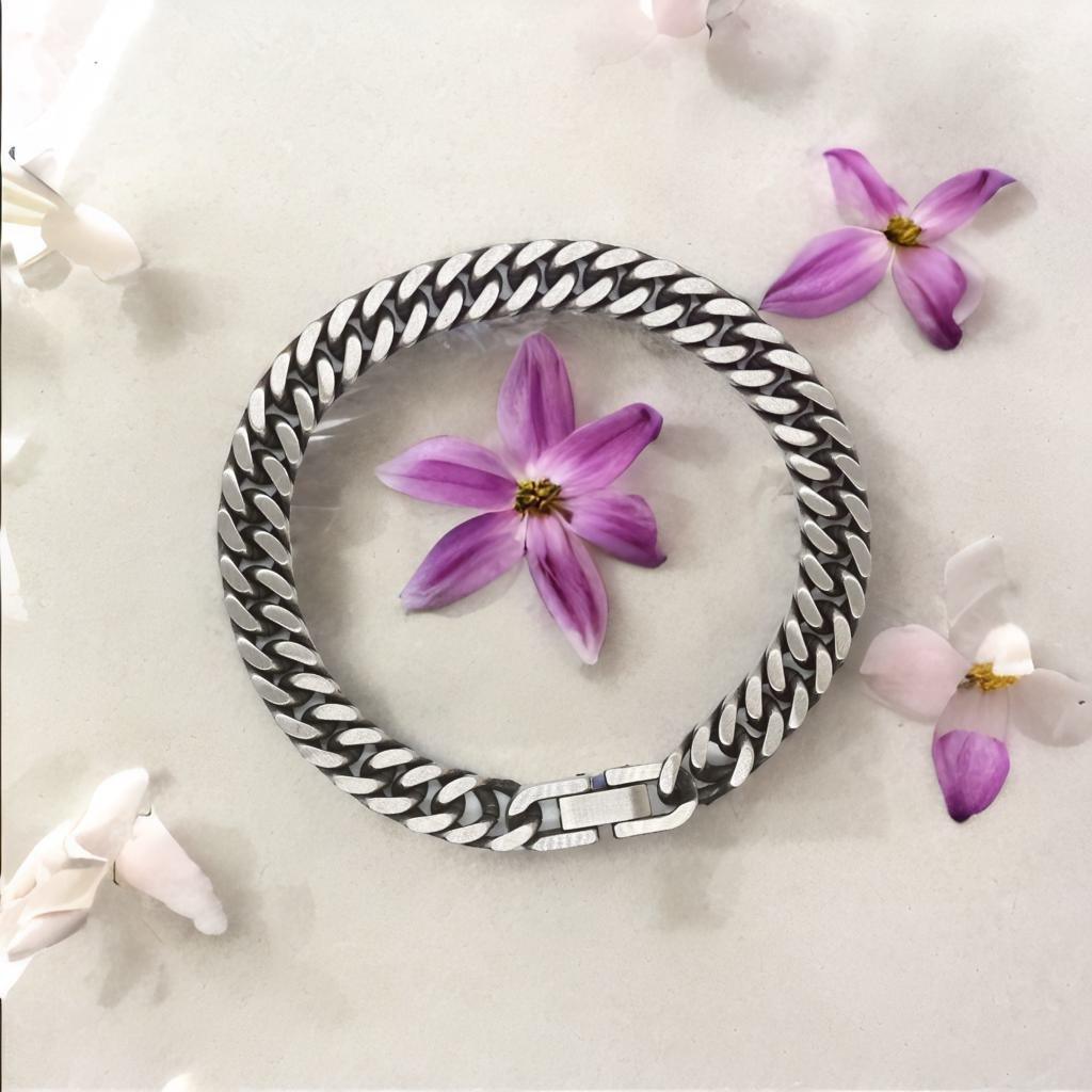 Oncologist Cuban Chain Link Bracelet - Thanks for being who you are - Birthday Christmas Jewelry Gifts Coworkers Colleague Boss - Mallard Moon Gift Shop