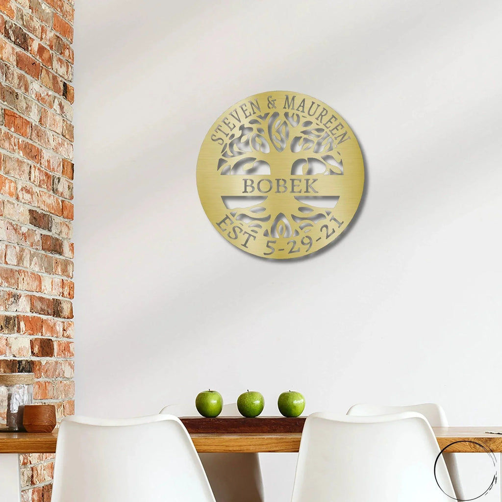 Personalized Tree of Life Metal Wall Art: Celebrate Heritage & Special Moments