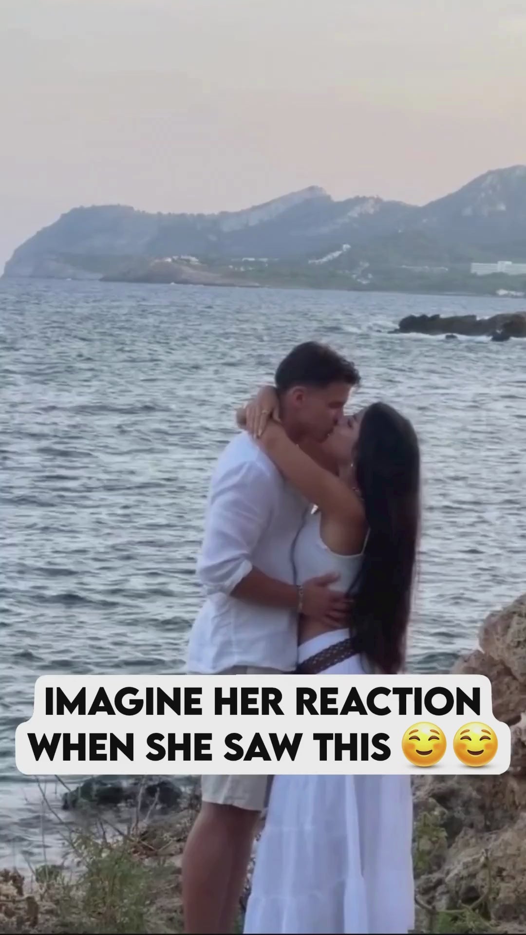 Funny & Romantic Gift for Soulmate - 'Smokin' Hot Catch' Love Knot Necklace and Message Card