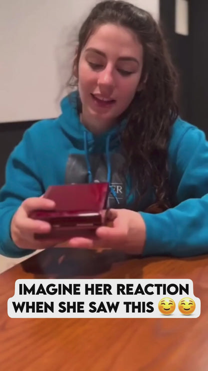 To My Soulmate: Romantic Love Knot Necklace with Sentimental Message