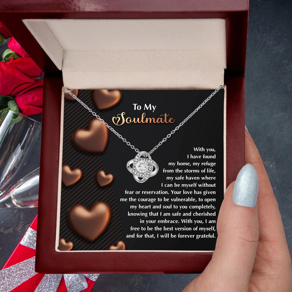 To My Soulmate" Love Knot Necklace – A Heartfelt Valentine’s Day Gift for Your Safe Haven and Forever Love