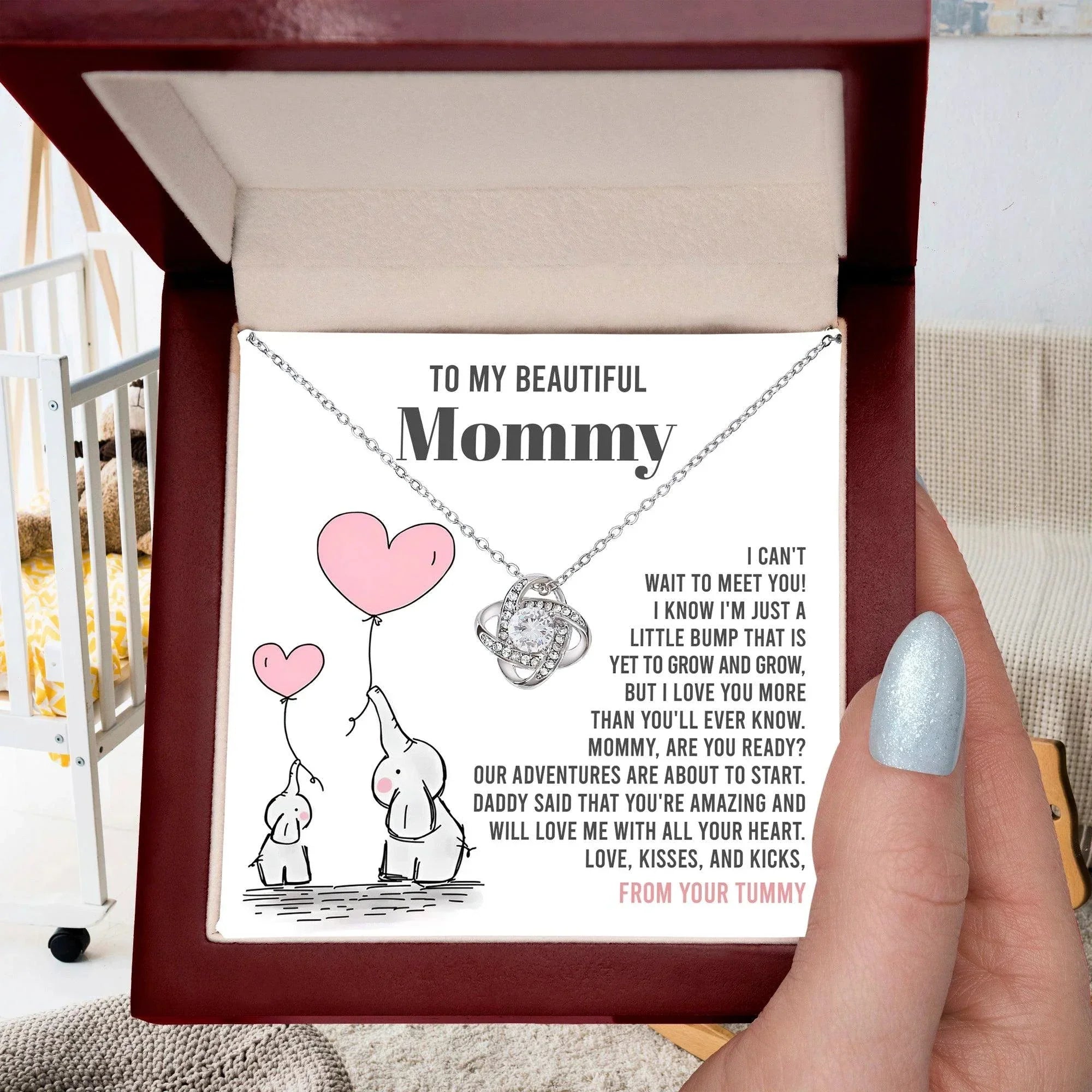 To My Beautiful Mommy - Love Me With All Your Heart - Love Knot Necklace