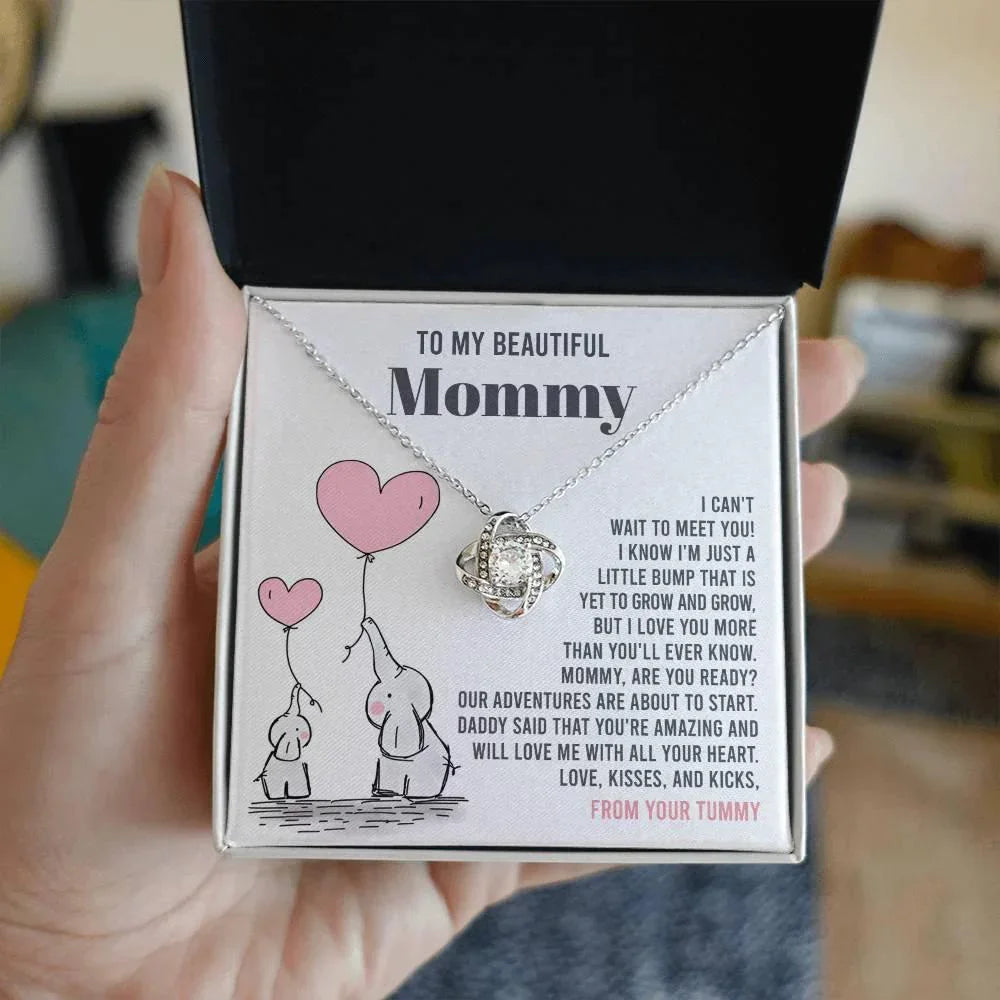 To My Beautiful Mommy - Love Me With All Your Heart - Love Knot Necklace