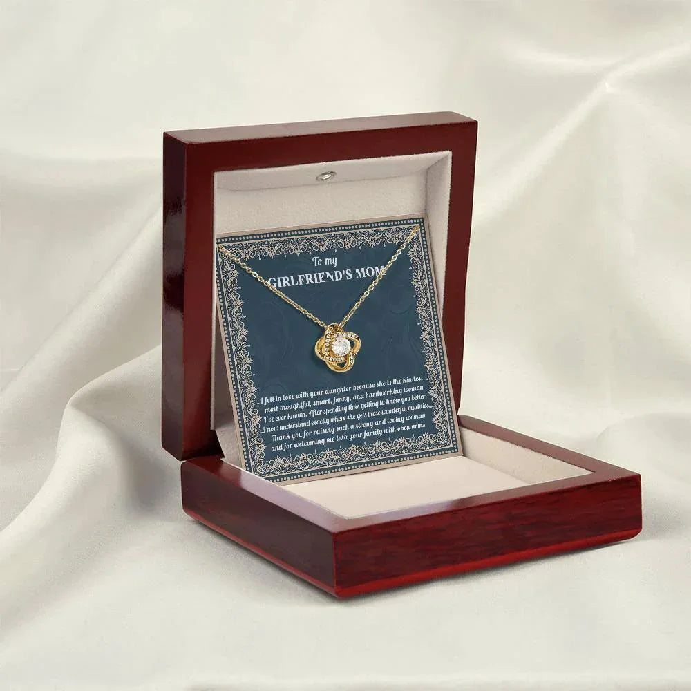 To My Girlfriend's Mother Thank You for Raising a Wonderful Woman Love Knot Pendant Necklace