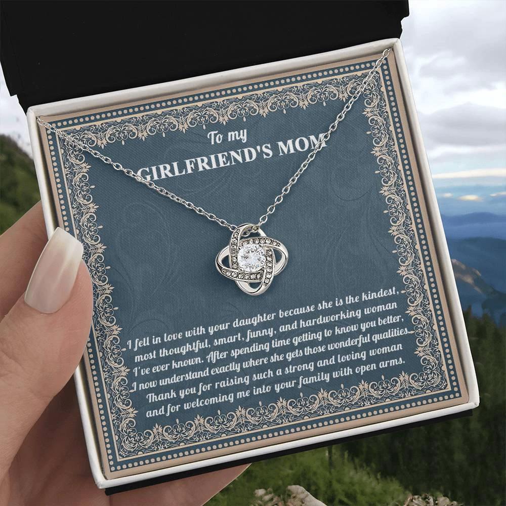 To My Girlfriend's Mother Thank You for Raising a Wonderful Woman Love Knot Pendant Necklace