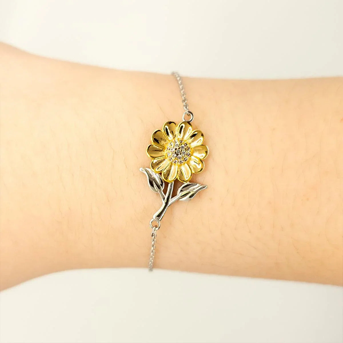 To My Grandmother Gifts, Never give up no matter what, Inspirational Grandmother Sunflower Bracelet, Encouragement Birthday Christmas Unique Gifts For Grandmother