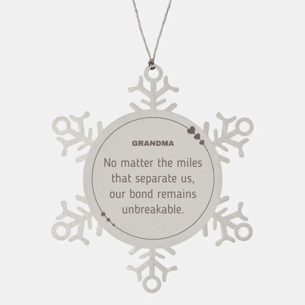 Grandma Long Distance Relationship Gifts, No matter the miles that separate us, Cute Love Snowflake Ornament For Grandma, Birthday Christmas Unique Gifts For Grandma