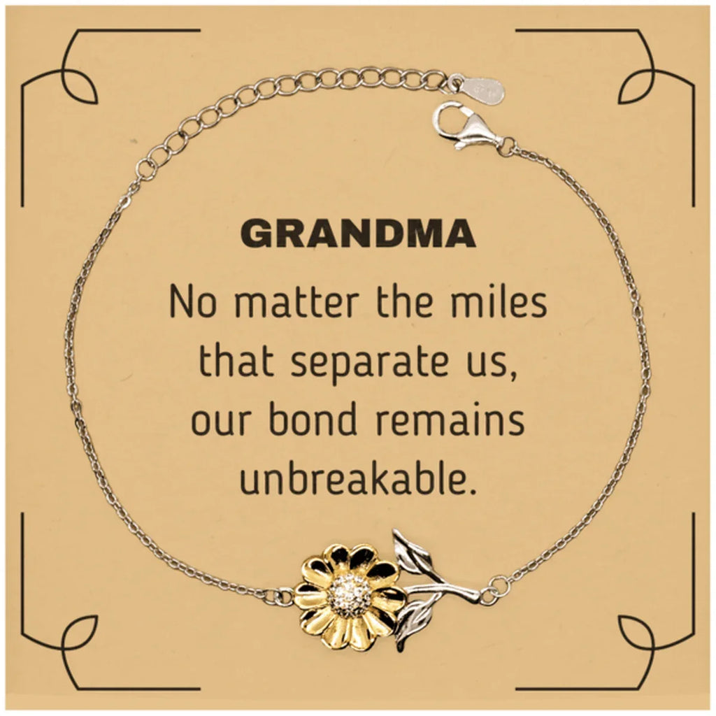 Grandma Long Distance Relationship Gifts, No matter the miles that separate us, Cute Love Sunflower Bracelet For Grandma, Birthday Christmas Unique Gifts For Grandma