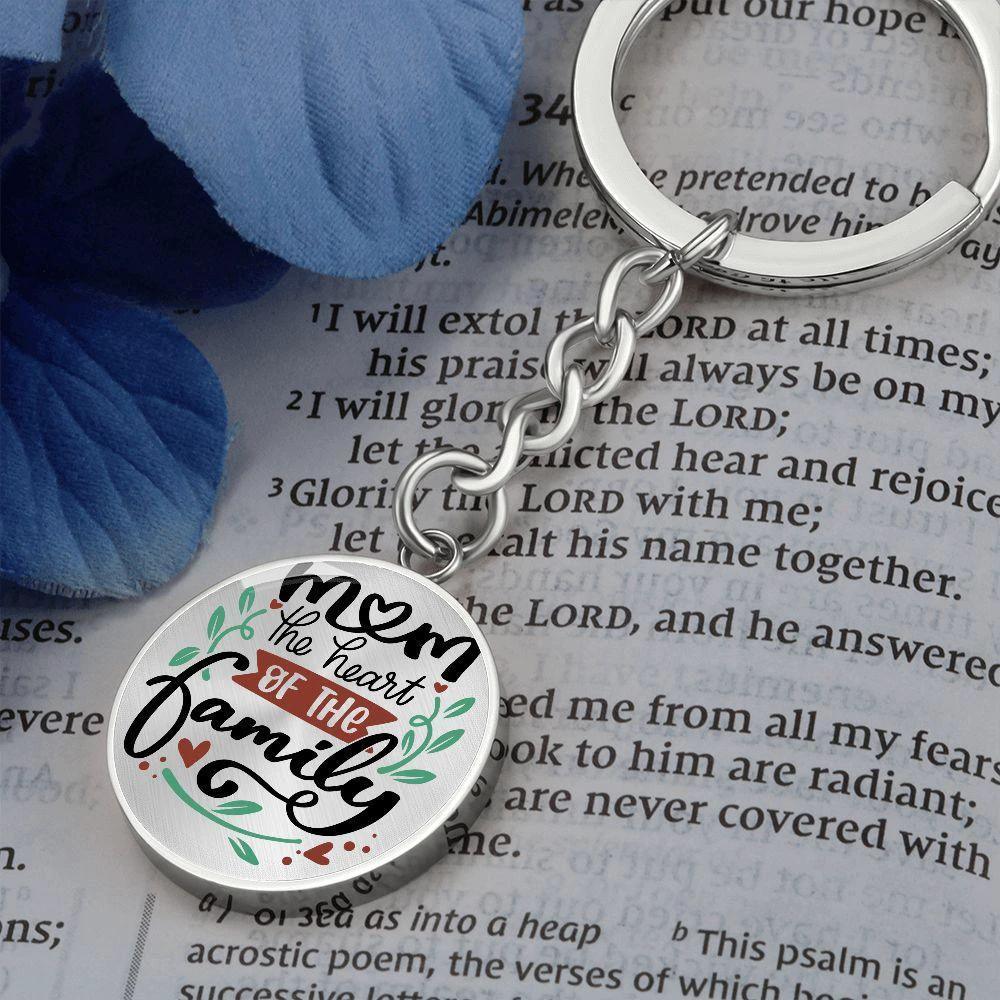 Mom the Heart of the Family Engraved Circle Keychain – Stainless Steel Mother’s Day Gift, Sentimental Family Keepsake for Mom
