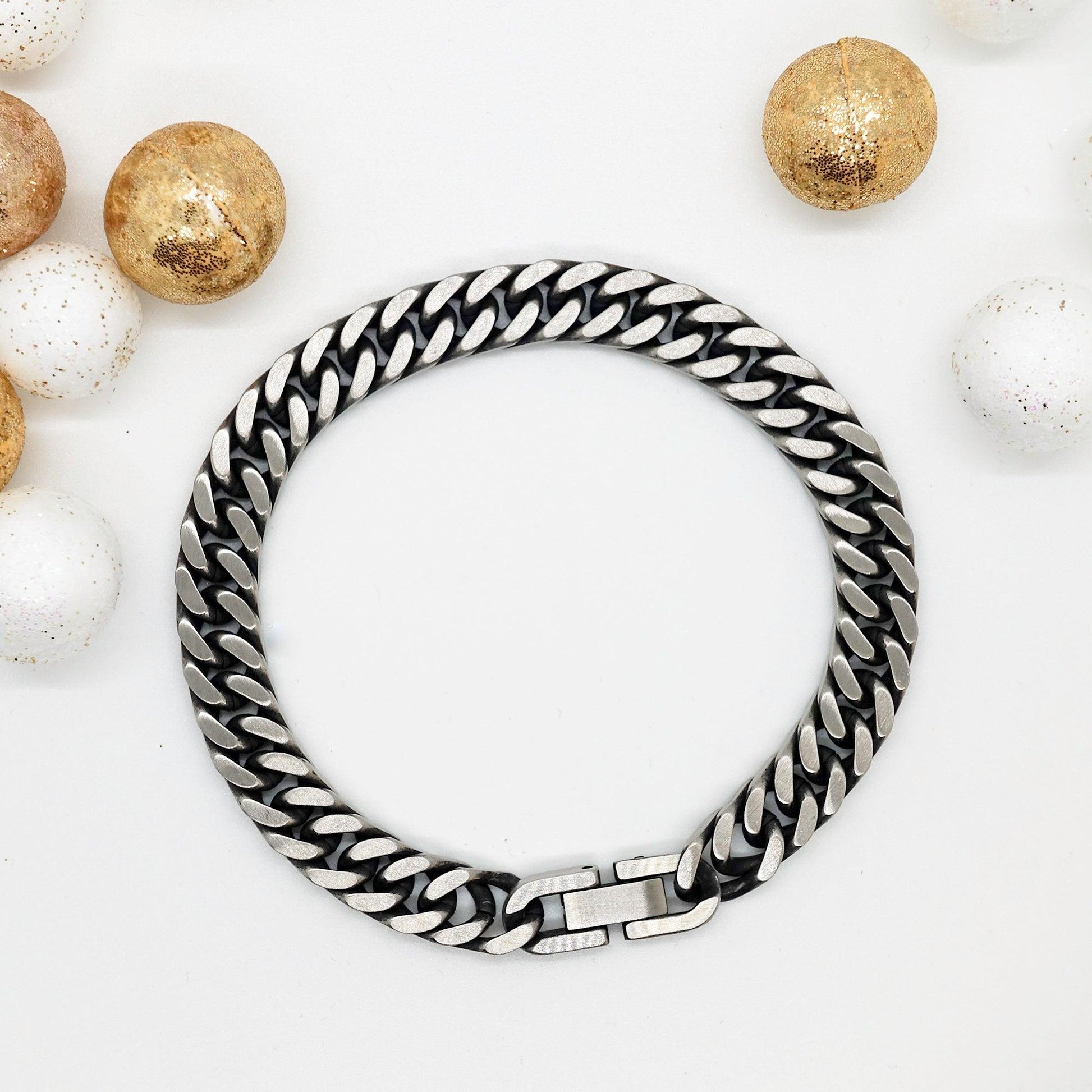 Oncologist Cuban Chain Link Bracelet - Thanks for being who you are - Birthday Christmas Jewelry Gifts Coworkers Colleague Boss - Mallard Moon Gift Shop